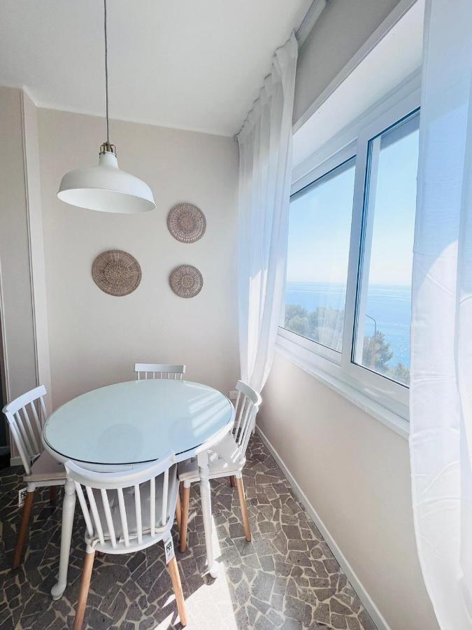 Sunset 10 - Fronte Mare Apartamento